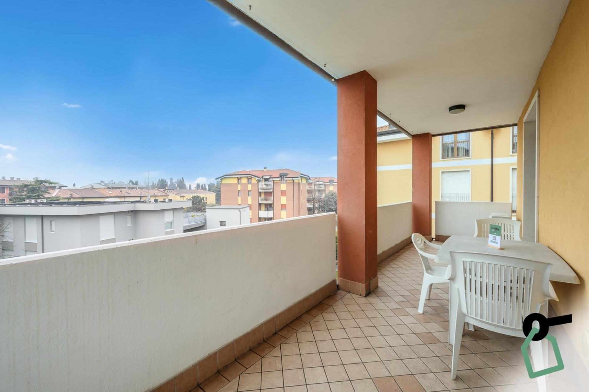 Hotiday Residence Garda Peschiera del Garda Exterior photo